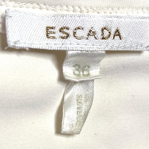 Auc Escada V neck white short sleeves top - Picture 7 of 7